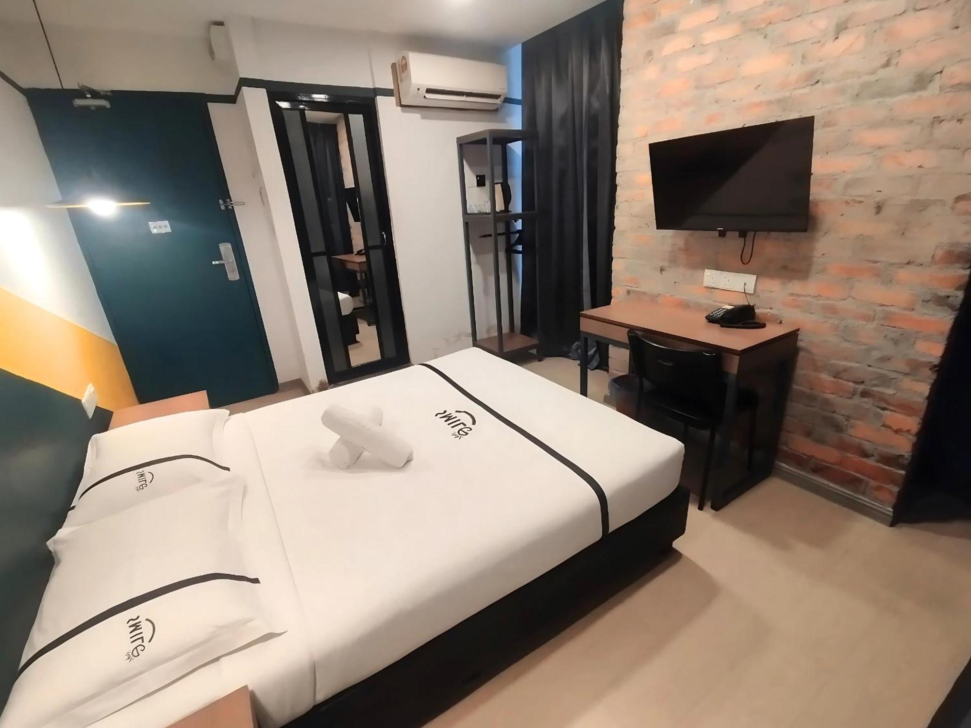 Smile Hotel C180 Cheras Selatan Exterior photo